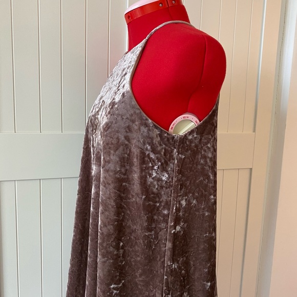 Design Lab Halter Dress, Crushed Velvet, A-line Style, Champagne Colour, (US S) - Picture 3 of 9